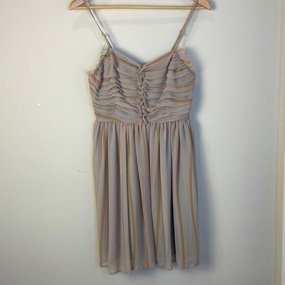 Doo.Ri Macy's Dove Gray & Tan Ruched Bodice Sundress - Size 4 - Picture 1 of 8